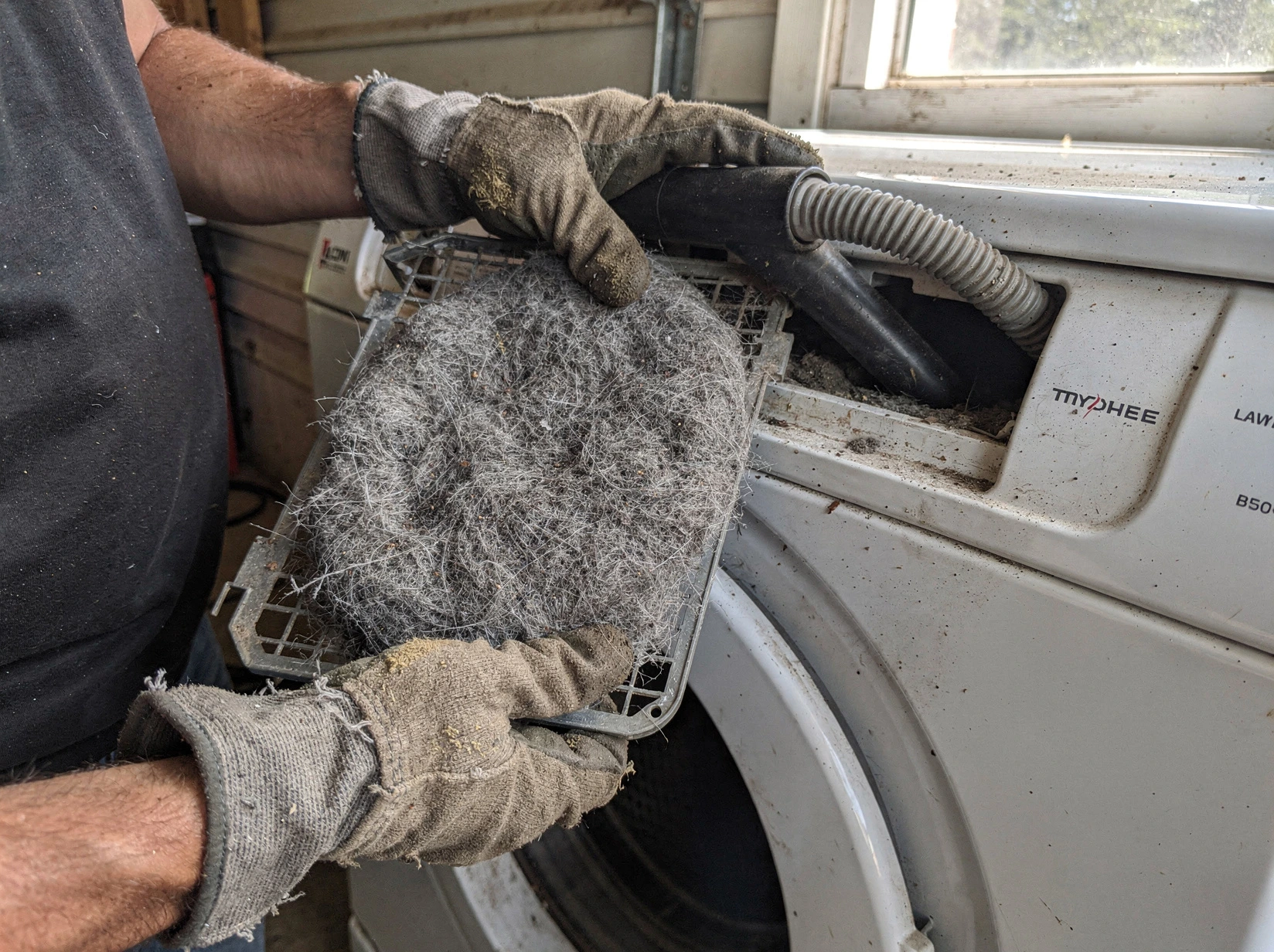 Cleaning Dryer Lint Trap service in Centerville, UT